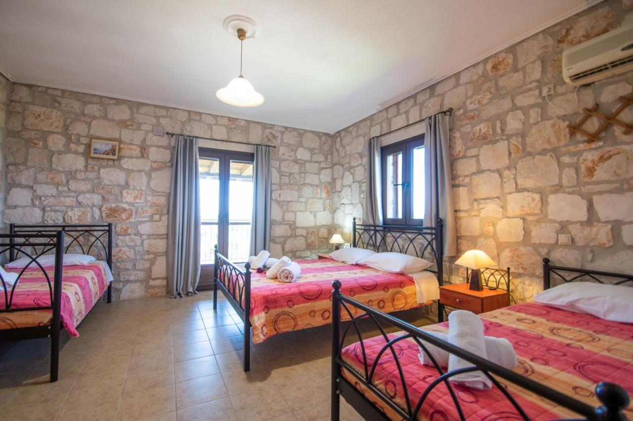 Aeolos Zante Villas With Heated Pool Vasilikí Pokoj fotografie